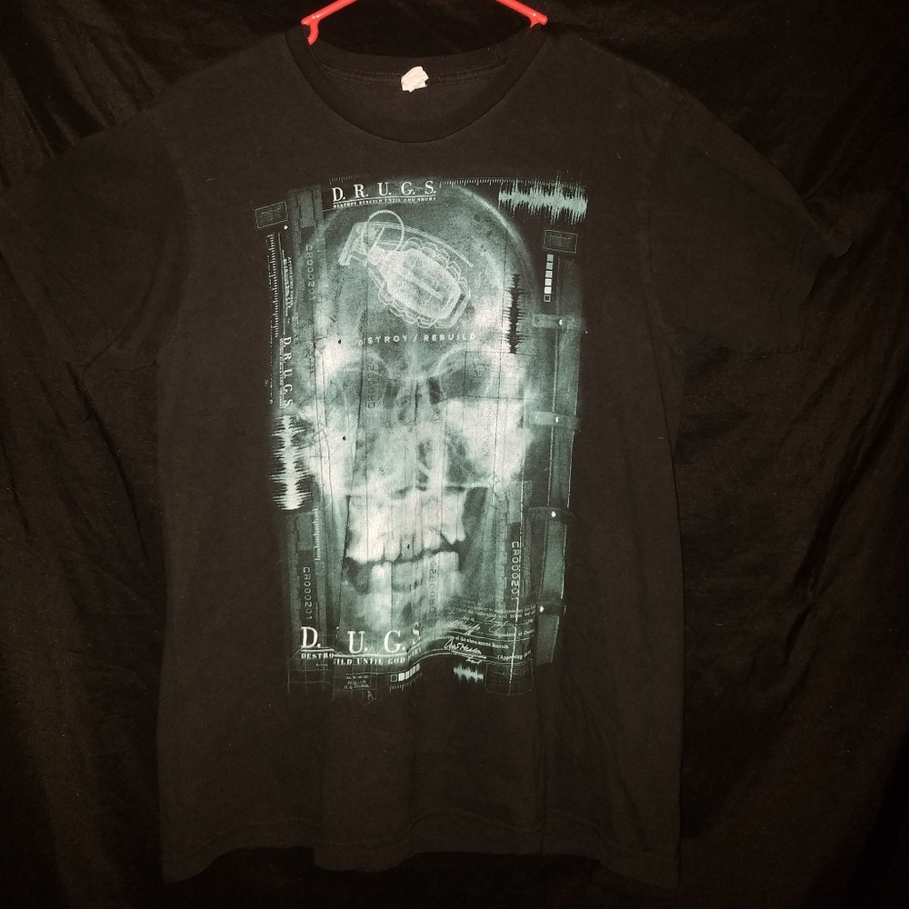 D.R.U.G.S Band Tee